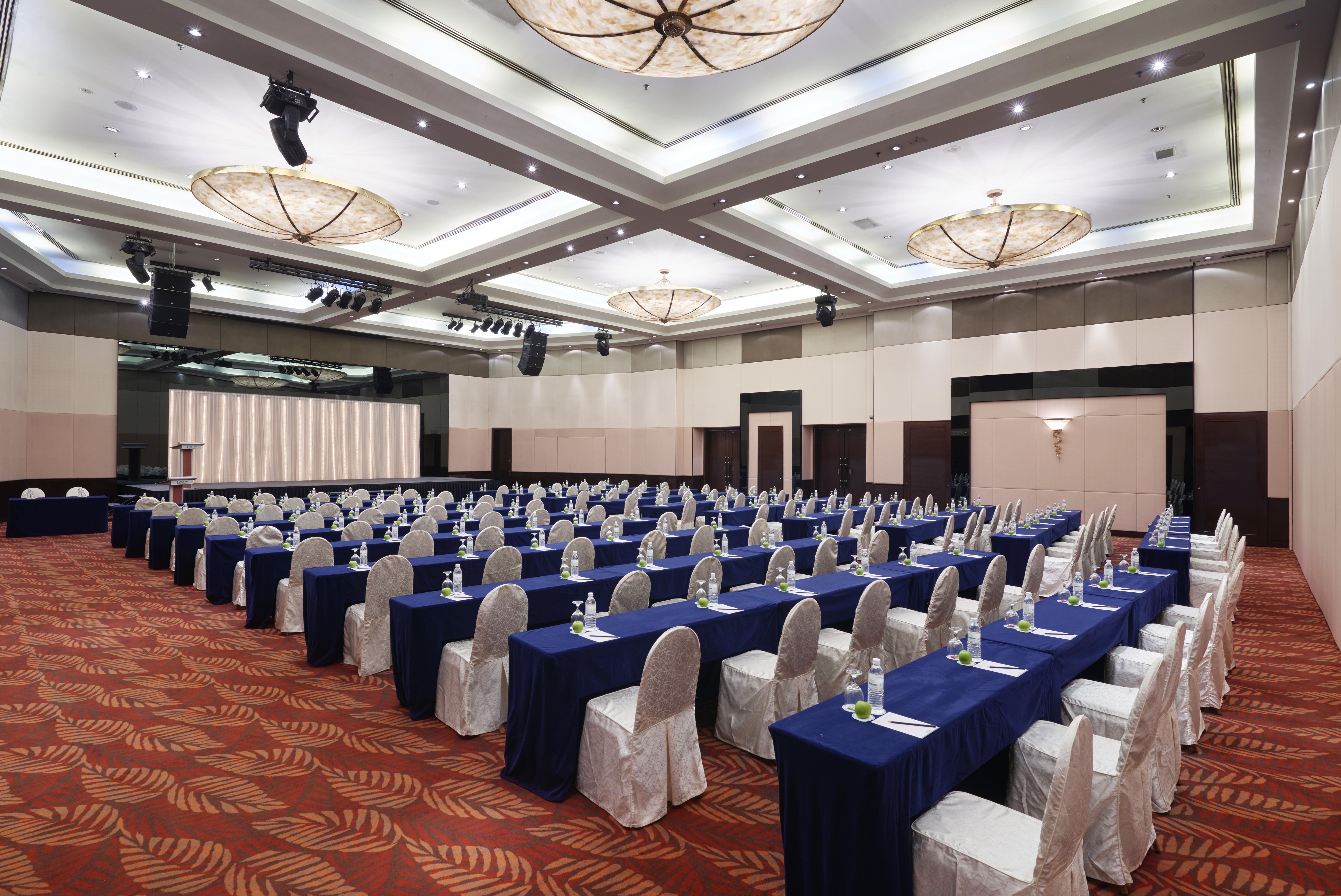 Eastin Hotel Kuala Lumpur Petaling Jaya Exterior photo The Grand Ballroom