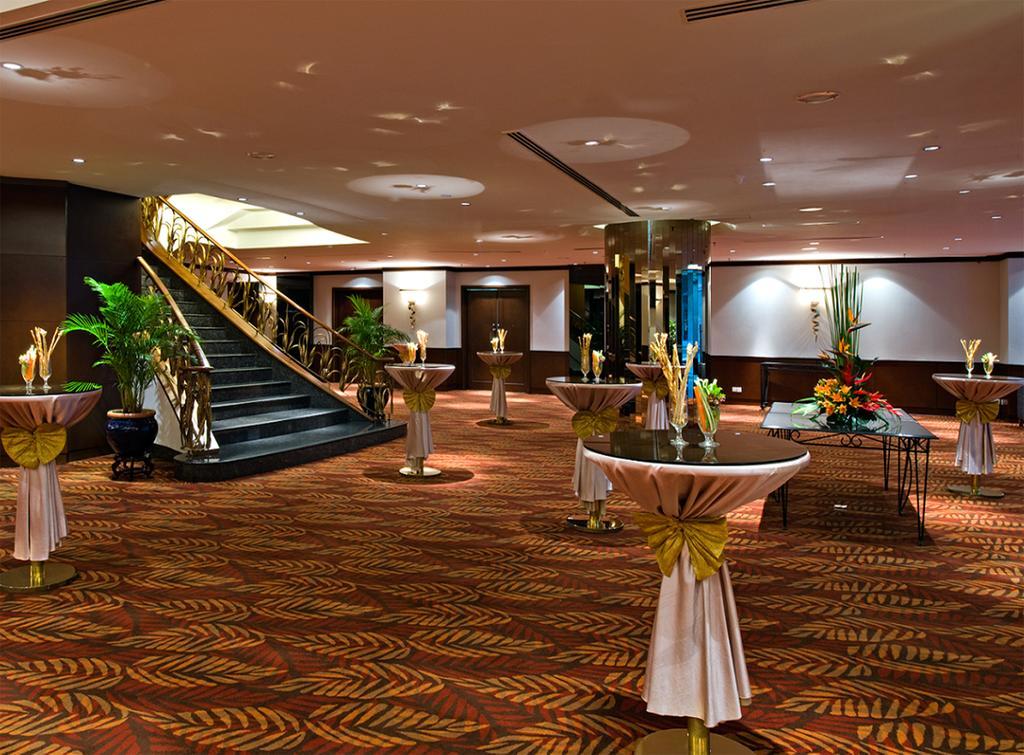 Eastin Hotel Kuala Lumpur Petaling Jaya Exterior photo The Grand Ballroom