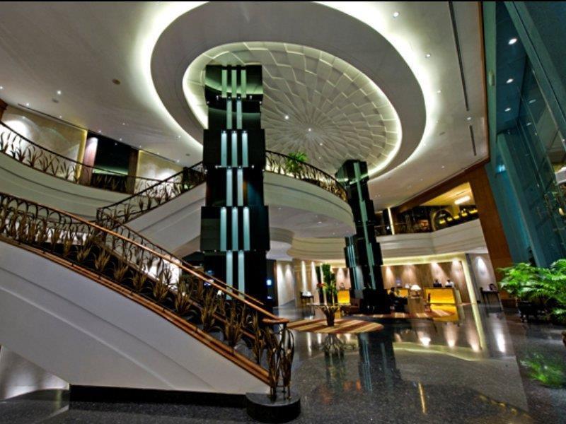 Eastin Hotel Kuala Lumpur Petaling Jaya Exterior photo The lobby of the hotel